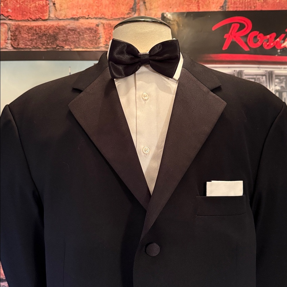 Pronto Uomo Tuxedo Coat